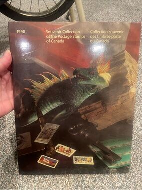 1990 Souvenir Collection of the Postage Stamps of Canada